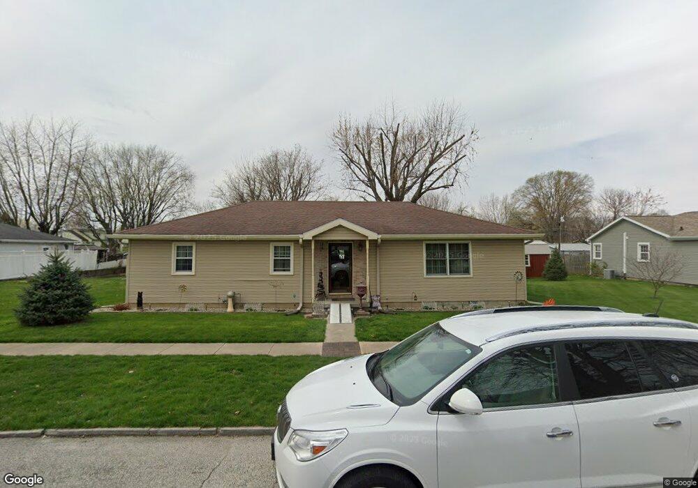 208 N 10th St, Elwood, IN 46036 - photo 1