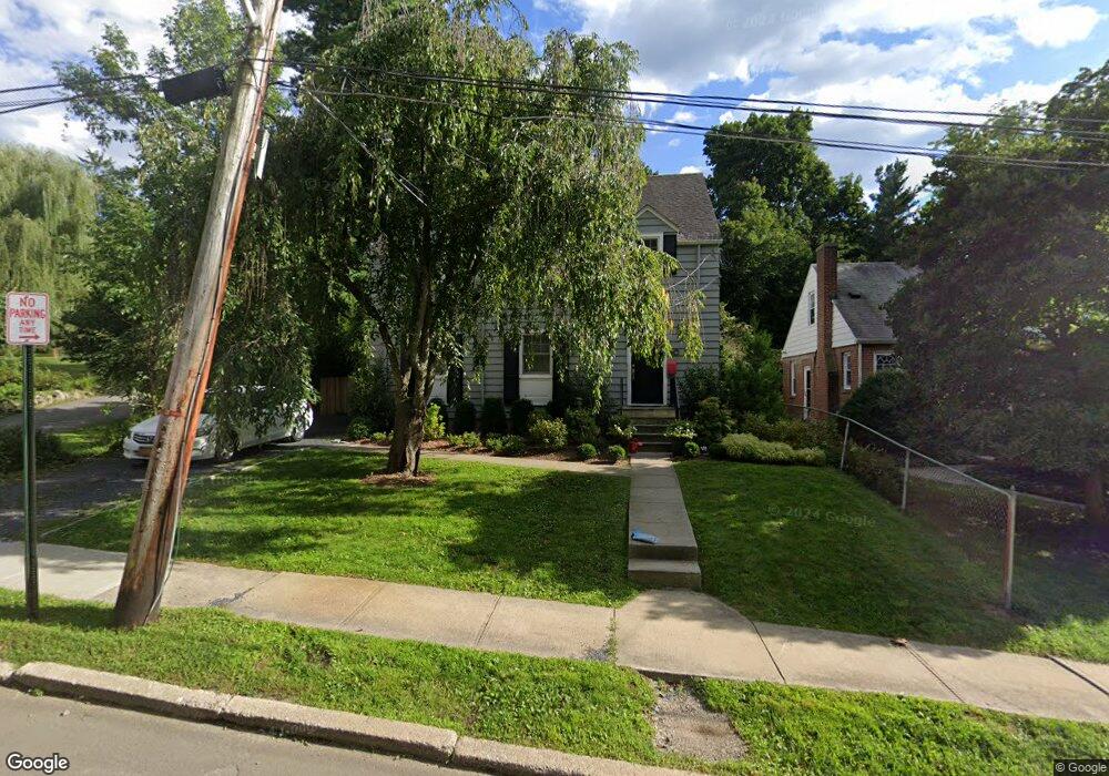 60 Leroy Ave unit 2nd f, Tarrytown, NY 10591 - photo 1