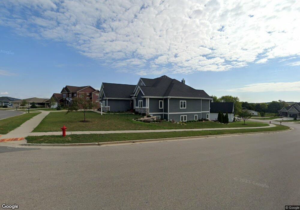 980 Brynhill Dr, Oregon, WI 53575 - photo 1