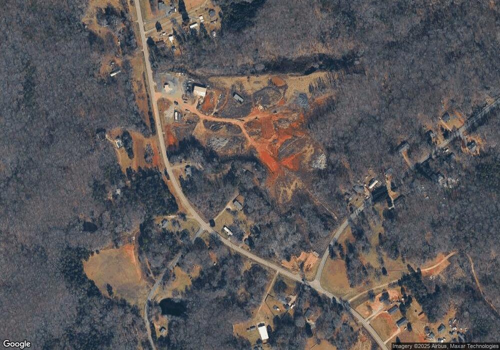 5972 Oakridge Rd, Clover, SC 29710 - photo 1