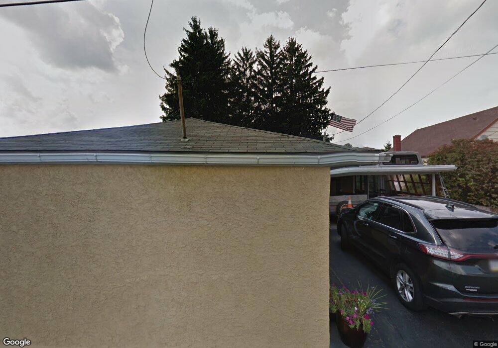 429 Rothemel Dr, Boyertown, PA 19512 - photo 1