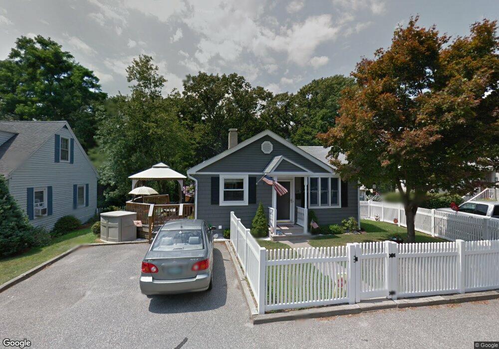 24 Brentwood Rd, Woburn, MA 01801 - photo 1