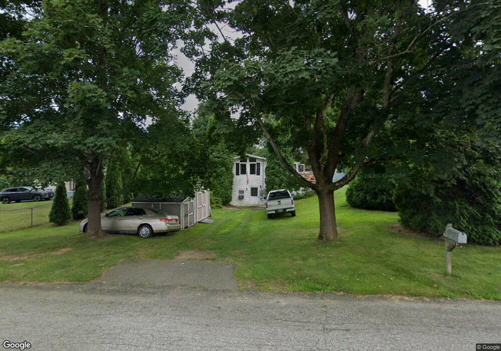 29 Charlotte St, Danielson, CT 06239 - photo 1