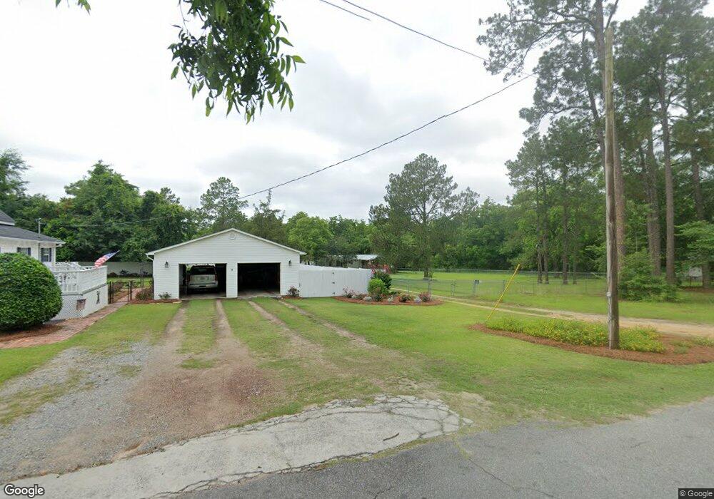 407 S Mills St, Doerun, GA 31744 - photo 1