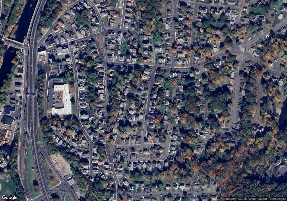 44 Hillcrest Ave, Naugatuck, CT 06770 - photo 1