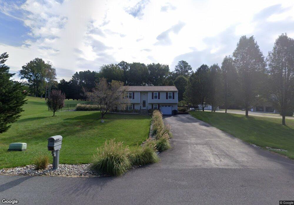 3931 Moonbeam Ave, Huntingtown, MD 20639 - photo 1