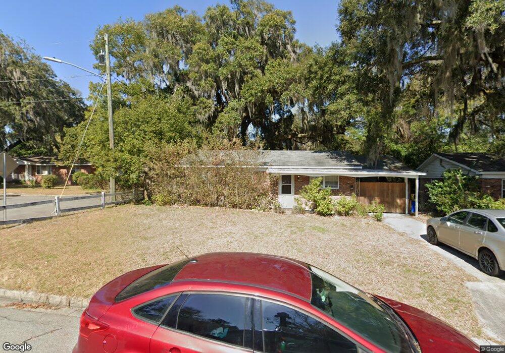 2402 E 37th St, Savannah, GA 31404 - photo 1