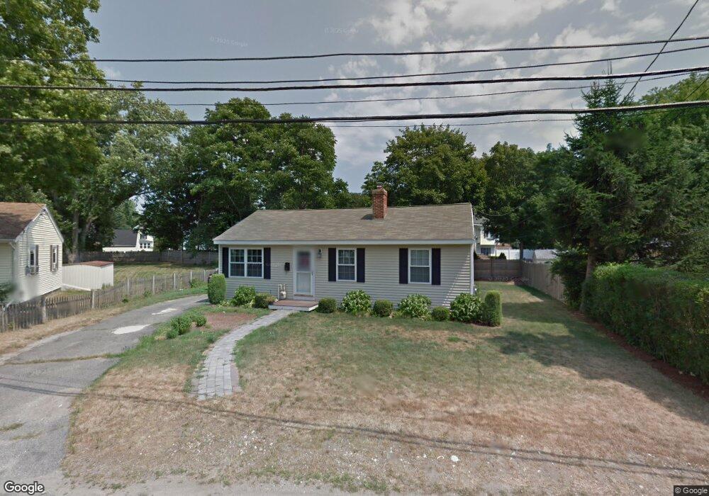 5 Pilgrim Rd, Woburn, MA 01801 - photo 1