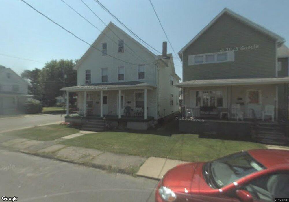 146 E Taylor St, Taylor, PA 18517 - photo 1