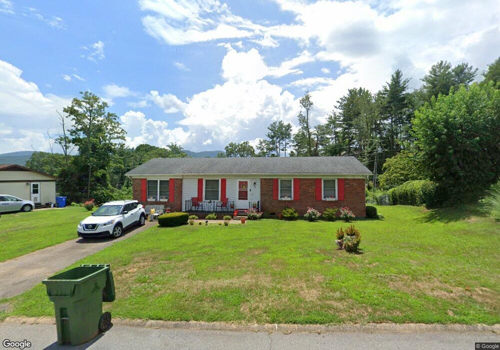 15 High Meadow Rd, Asheville, NC 28803 - photo 1