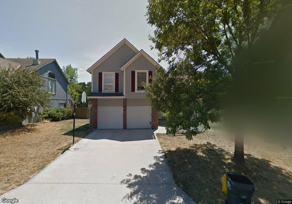 22113 W 48th St, Shawnee, KS 66226 - photo 1