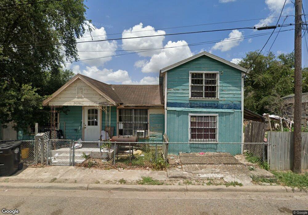 202 N Cedro St, Weslaco, TX 78596 - photo 1