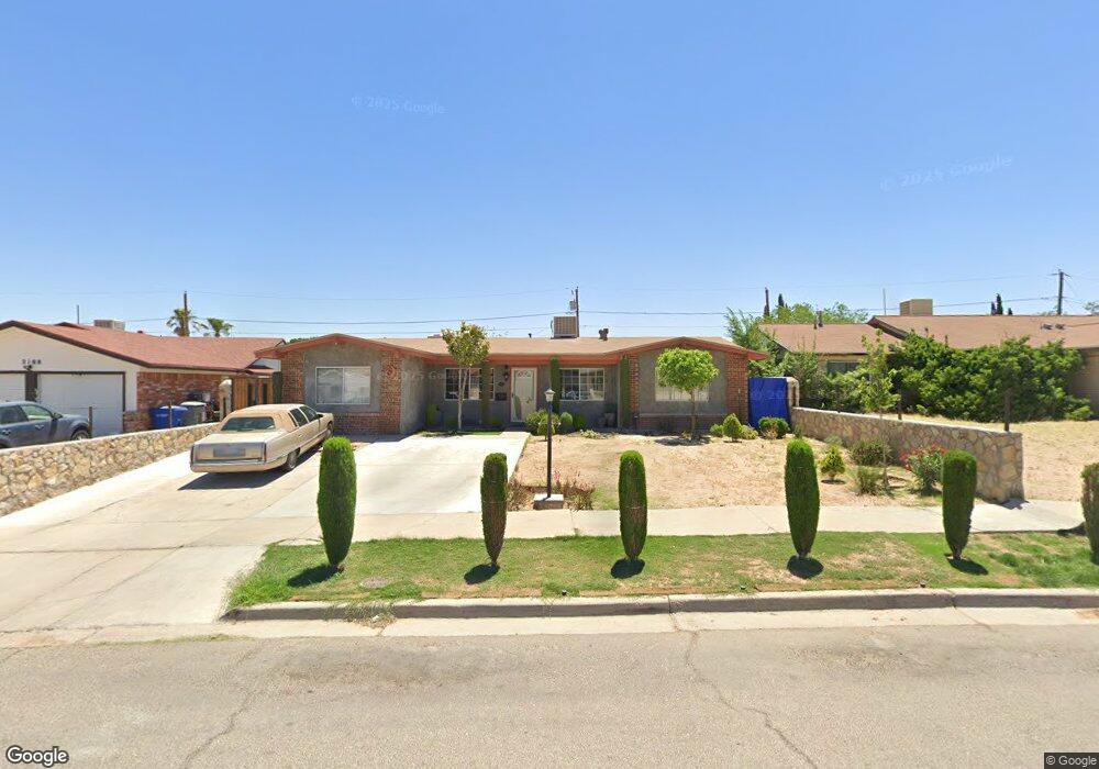 2104 Abril Dr, El Paso, TX 79935 - photo 1