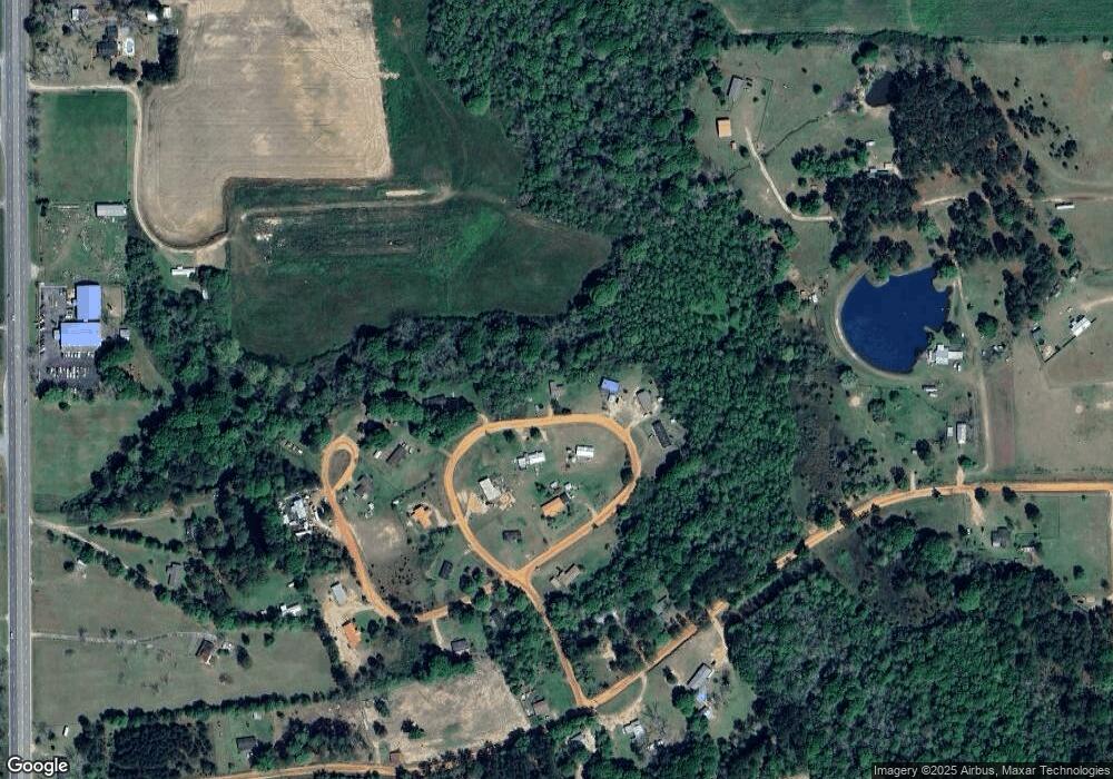 125 S Pointe Dr, Douglas, GA 31535 - photo 1