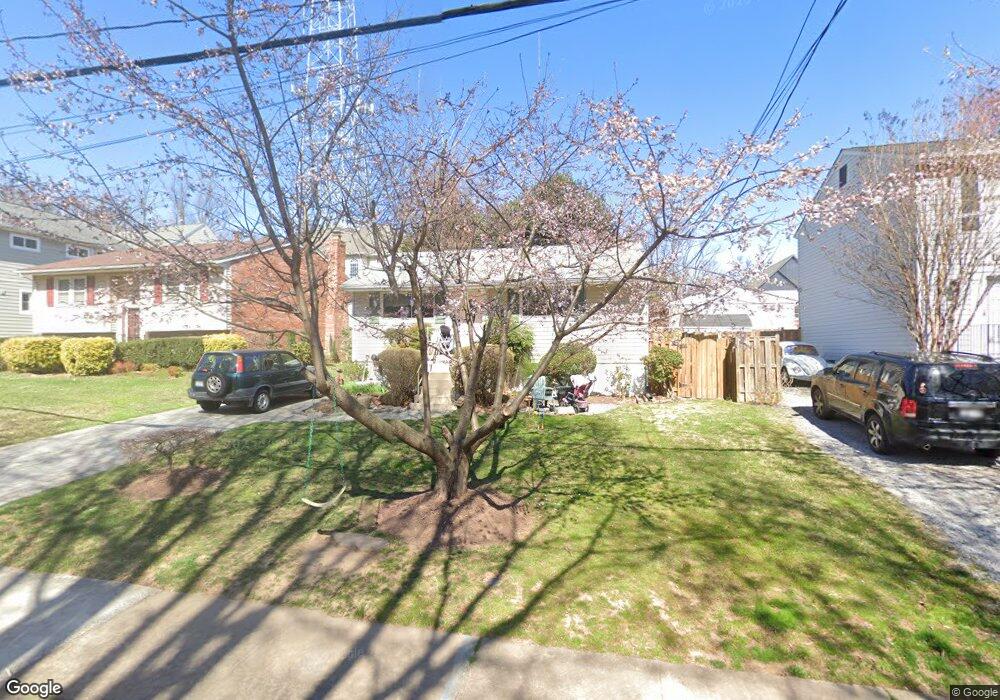 5217 19th St N, Arlington, VA 22207 - photo 1