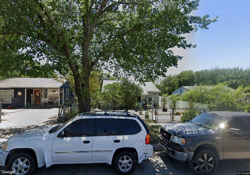 2613 NW 22nd St, Fort Worth, TX 76106 - photo 1