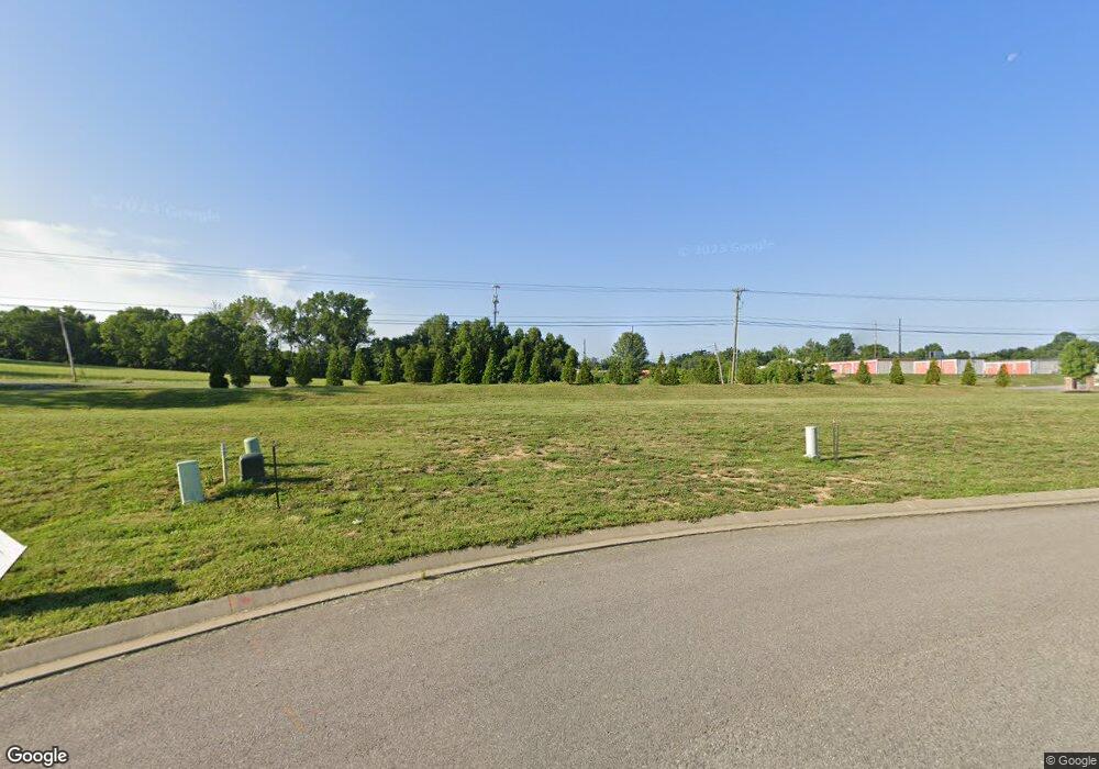 6946 Ironwood Cir, Newburgh, IN 47630 - photo 1