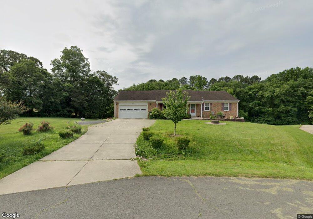 8201 Meadowlark Ct, Manassas, VA 20111 - photo 1