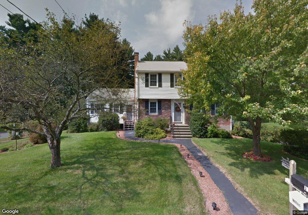 11 Wethersfield Rd, Bellingham, MA 02019 - photo 1