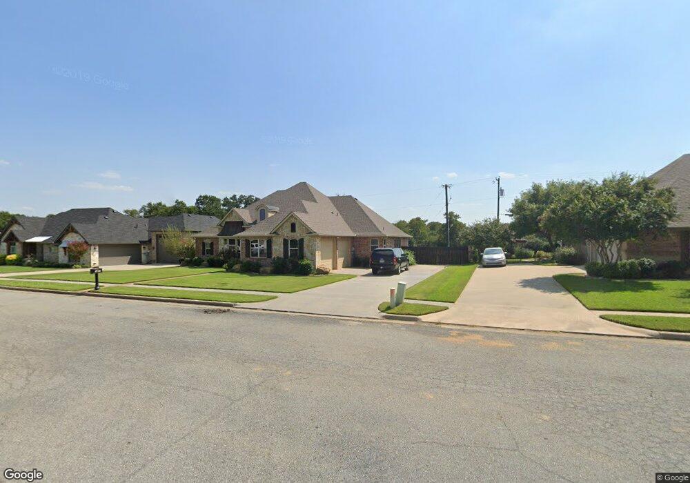 1046 Alexis Dr, Pottsboro, TX 75076 - photo 1