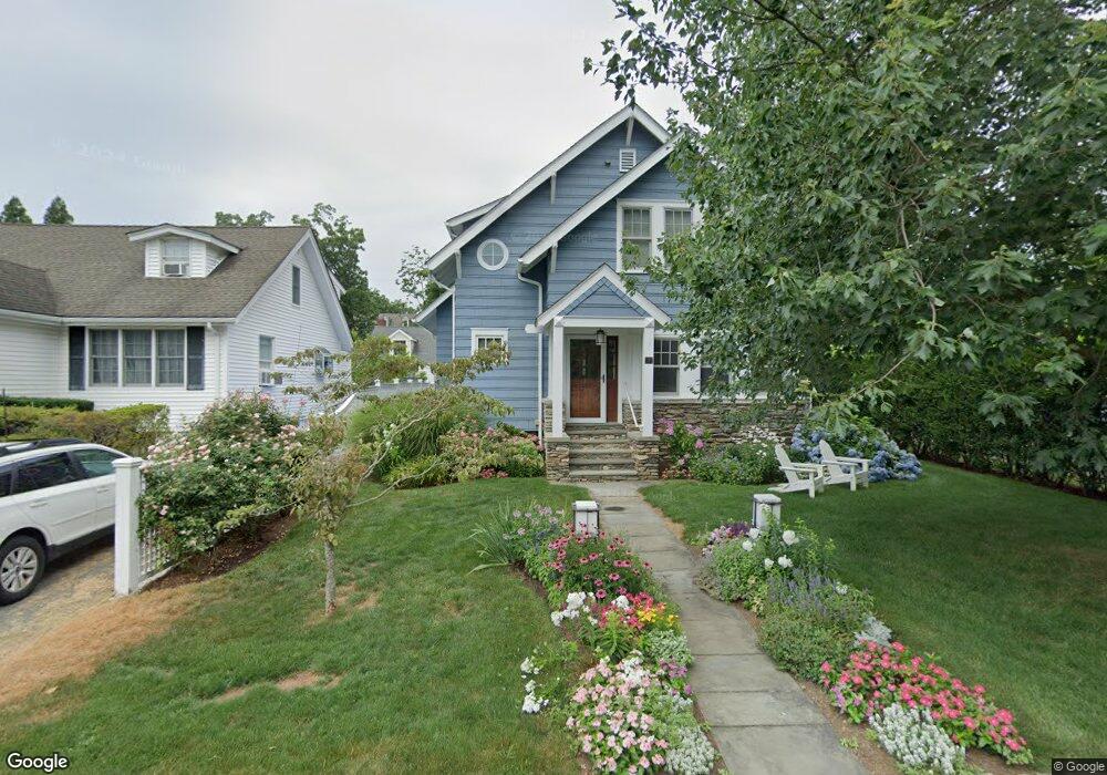 1 Heusted Dr, Old Greenwich, CT 06870 - photo 1