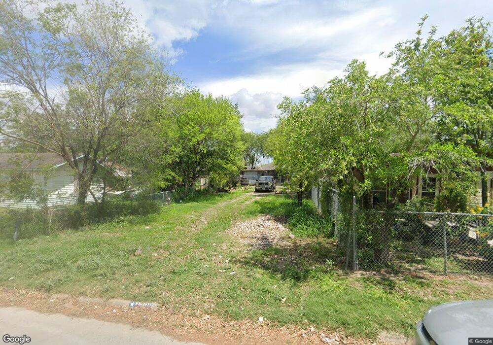 1205 E Evans Ave, Pharr, TX 78577 - photo 1