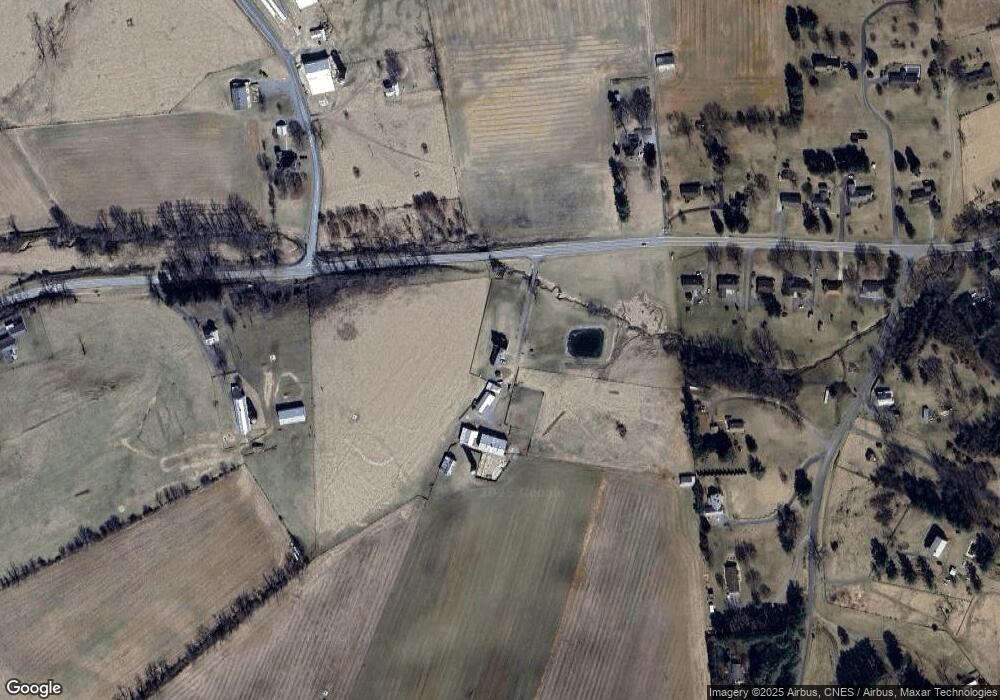 814 Middlebrook Rd, Staunton, VA 24401 - photo 1