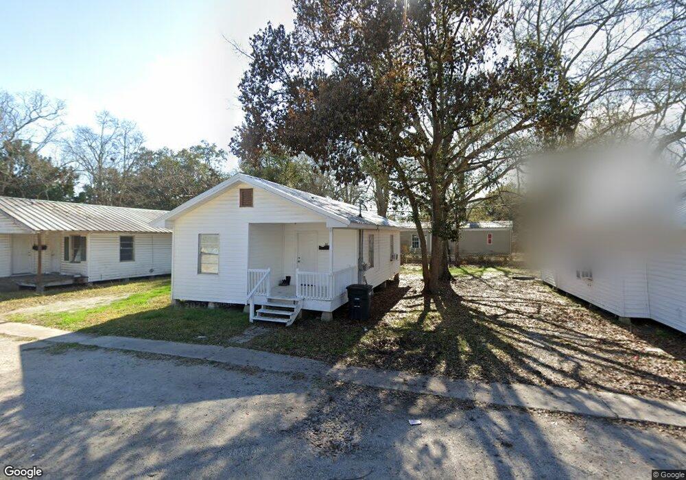 912 E Pershing St, New Iberia, LA 70560 - photo 1