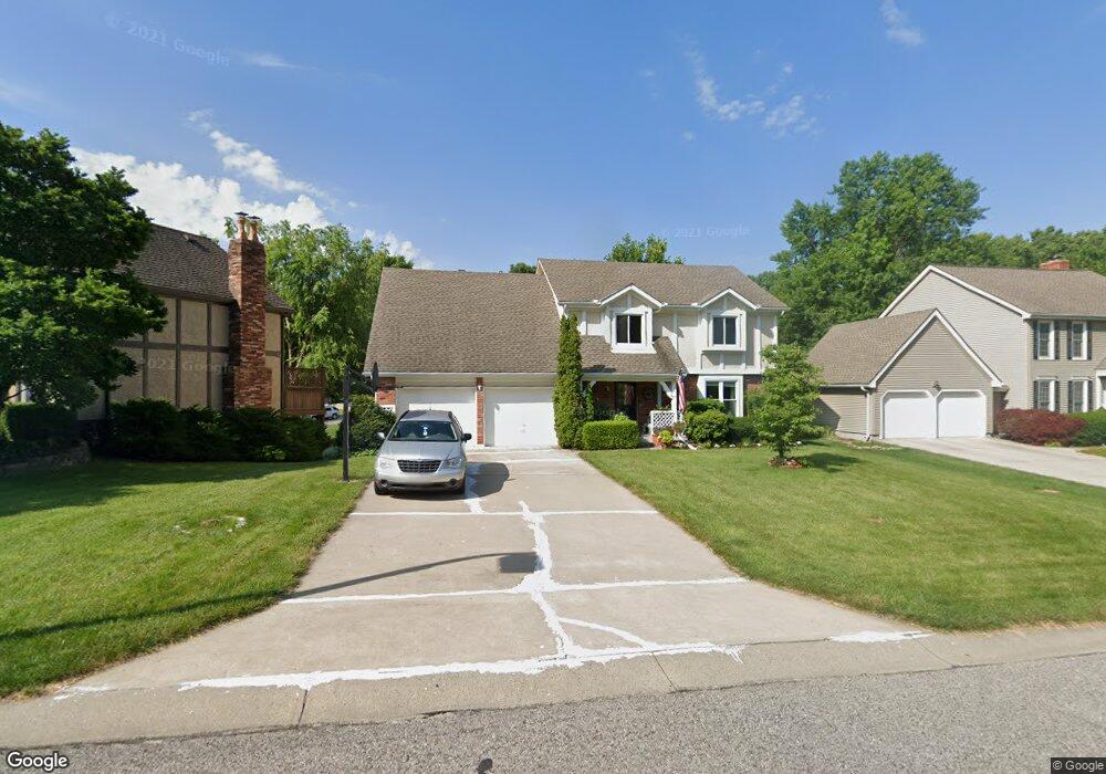 12601 W 77th St, Shawnee, KS 66216 - photo 1