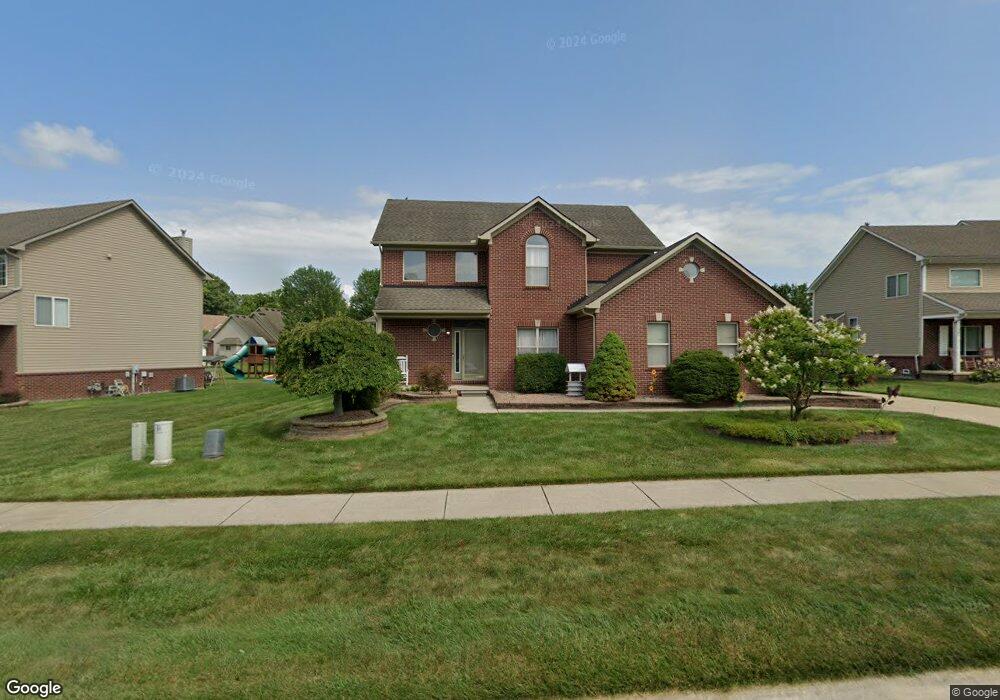 23341 Waterview Dr unit 125, New Boston, MI 48164 - photo 1