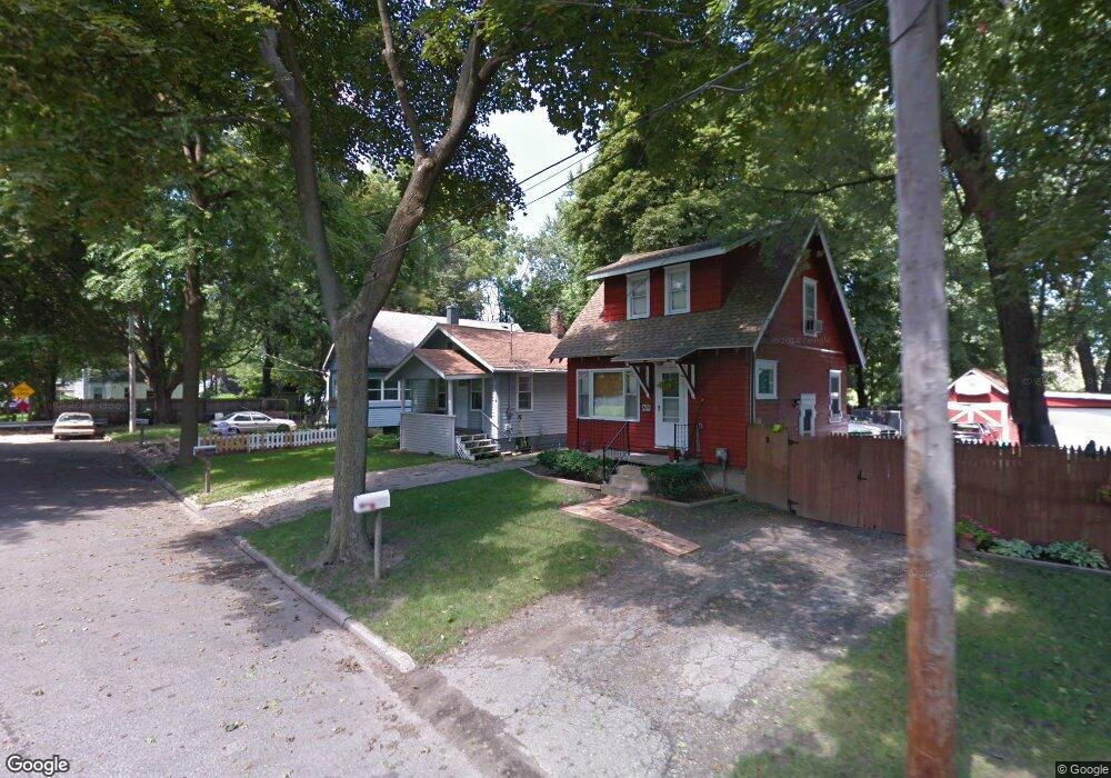 1416 Keeney Ct, Lansing, MI 48915 - photo 1