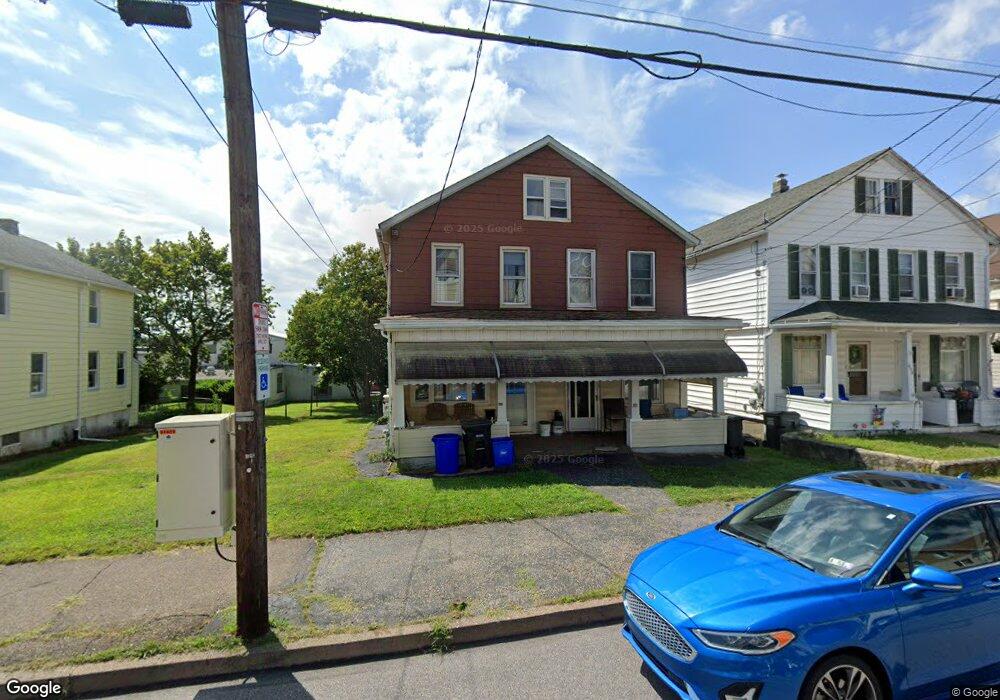 656 N Vine St, Hazleton, PA 18201 - photo 1