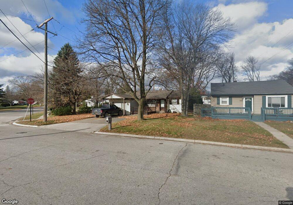 1843 Mansfield St, Port Huron, MI 48060 - photo 1