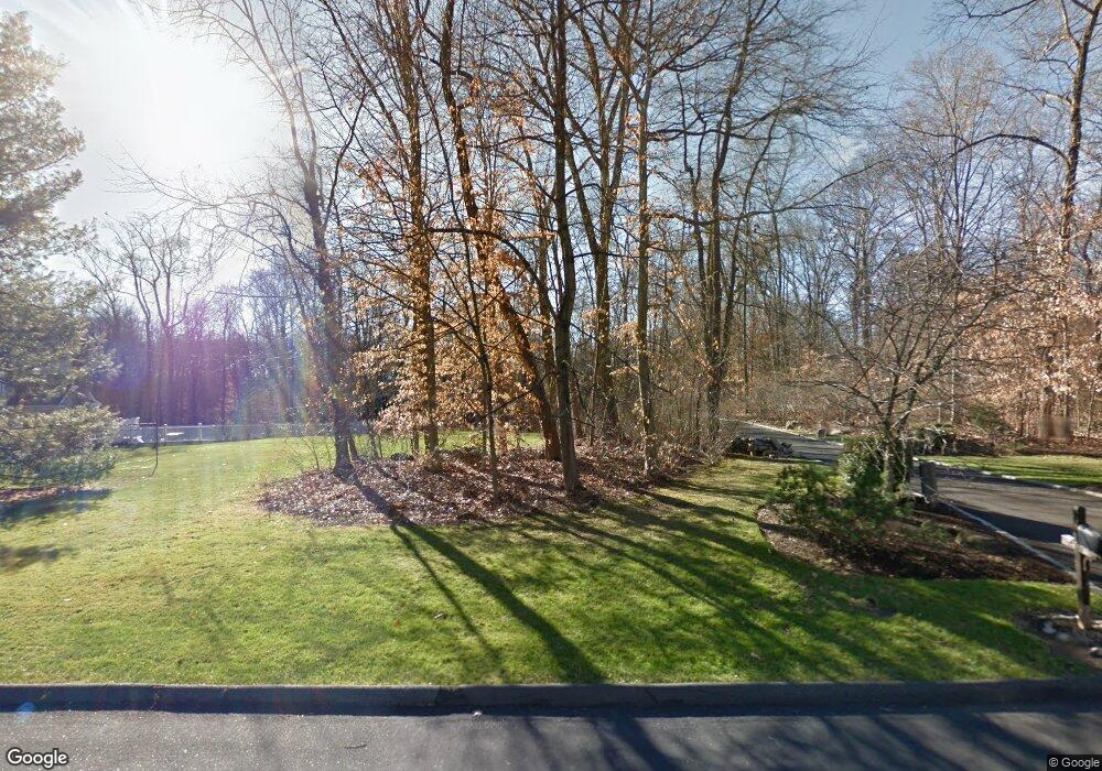 199 Hawks Hill Rd unit R, New Canaan, CT 06840 - photo 1