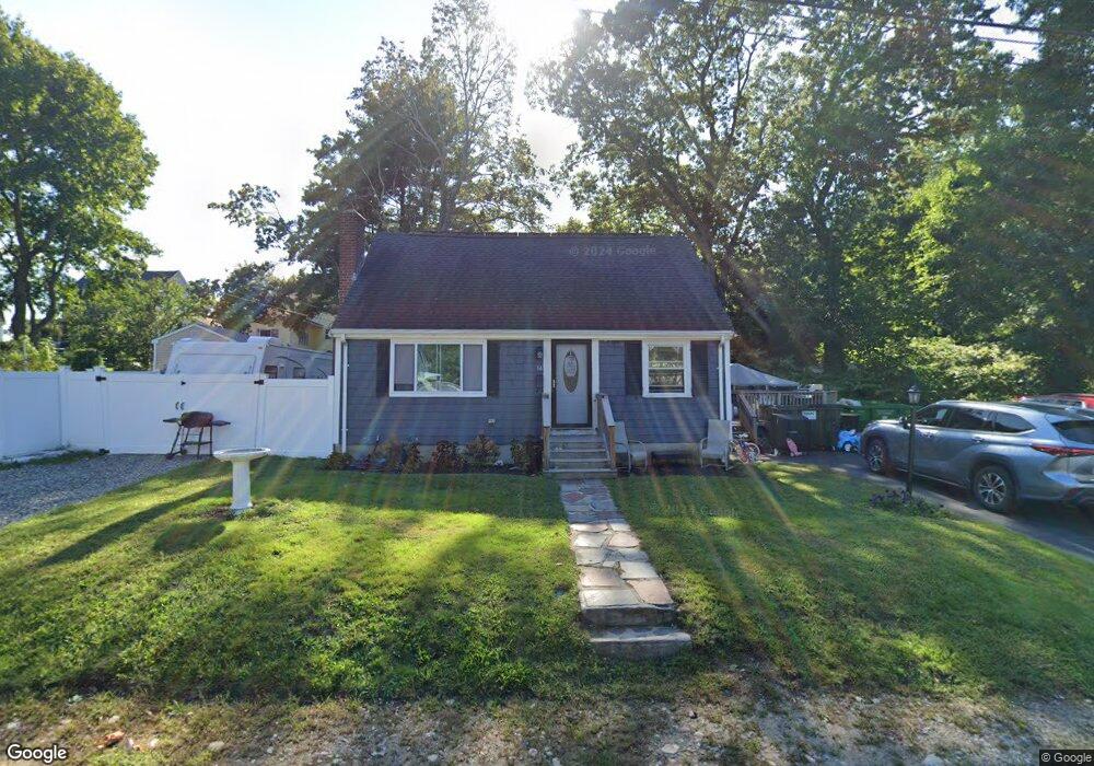 16 Richard Rd, Holbrook, MA 02343 - photo 1