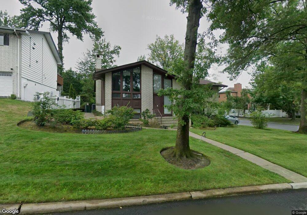 62 Snyder Rd, Englewood Cliffs, NJ 07632 - photo 1