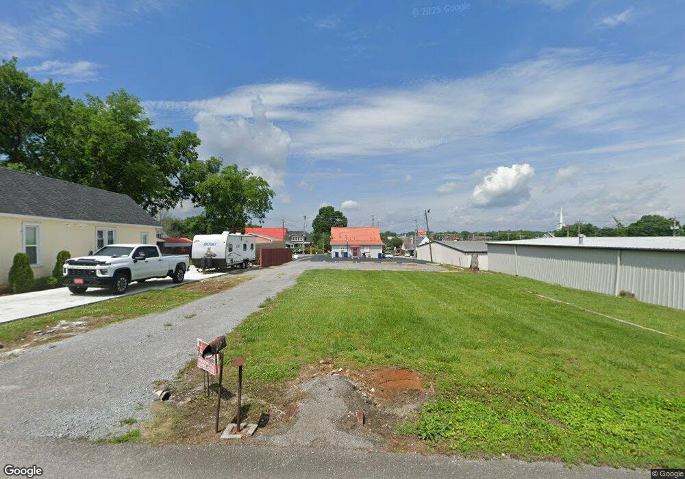 527 Bryant St, Shelbyville, TN 37160 - photo 1