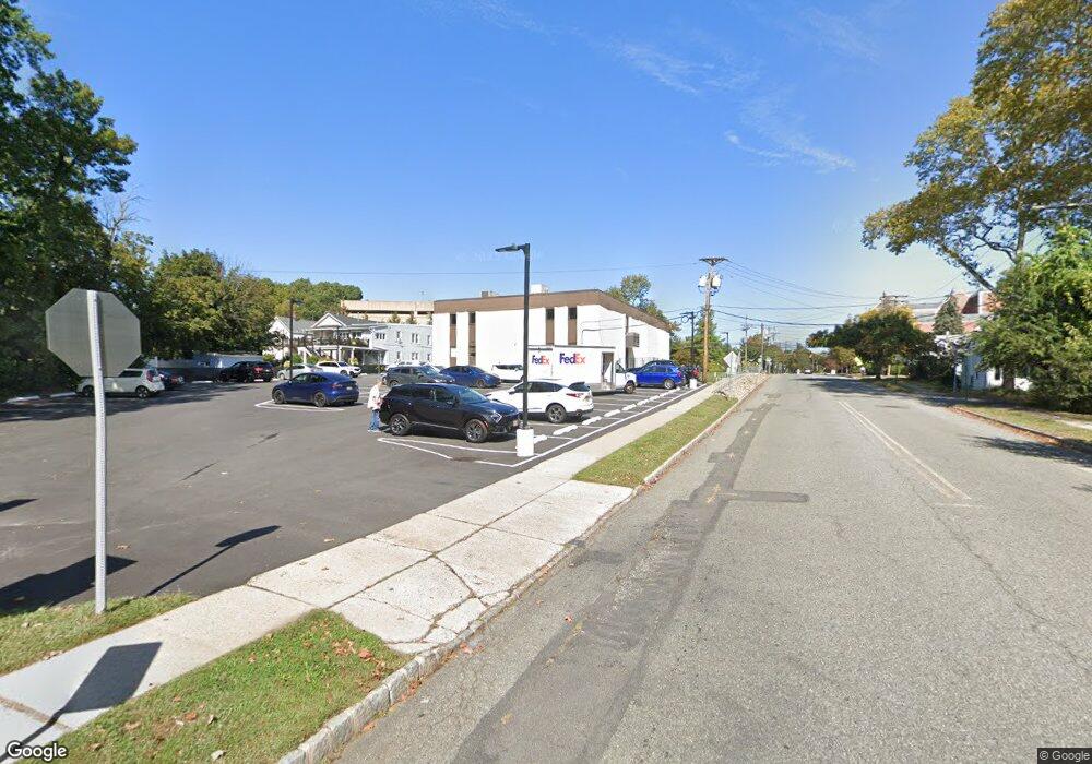 200 Highland Ave unit 220, Glen Ridge, NJ 07028 - photo 1