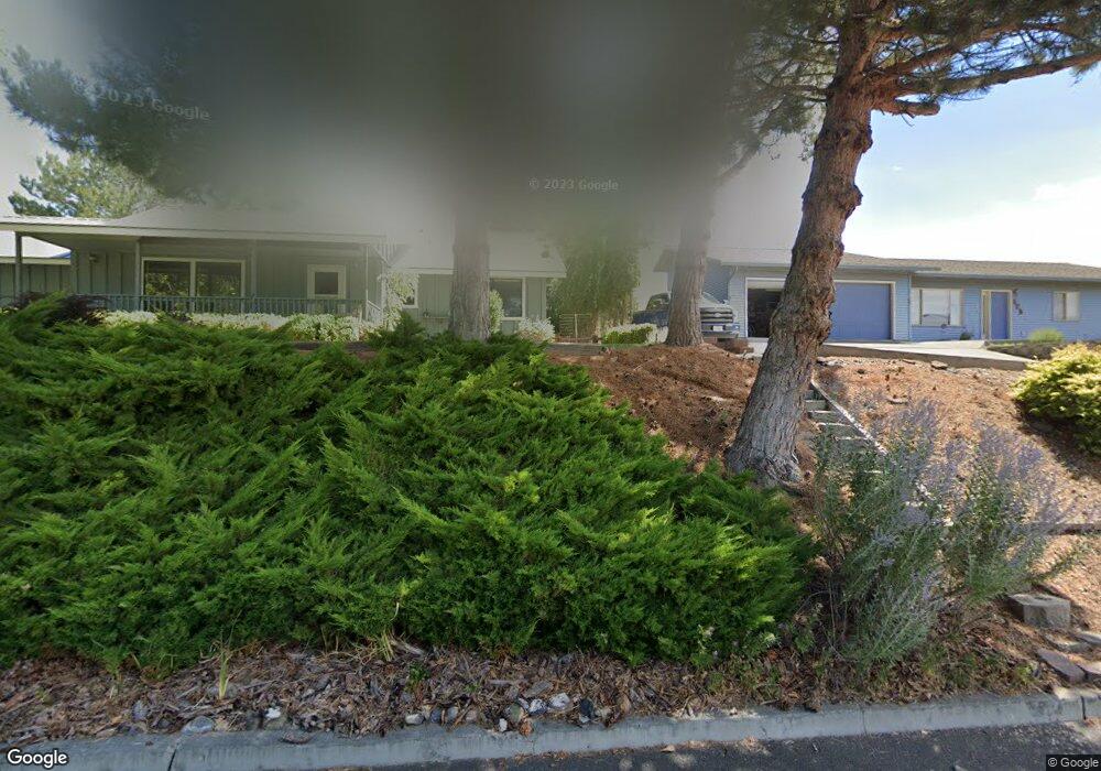 225 Rock St, Heppner, OR 97836 - photo 1