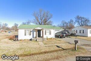 204 W 4th St, Gideon, MO 63848