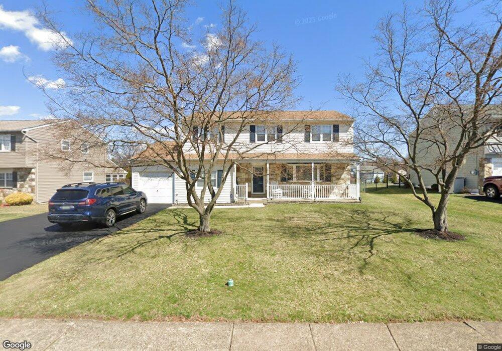 511 Fisher Ln, Warminster, PA 18974 - photo 1