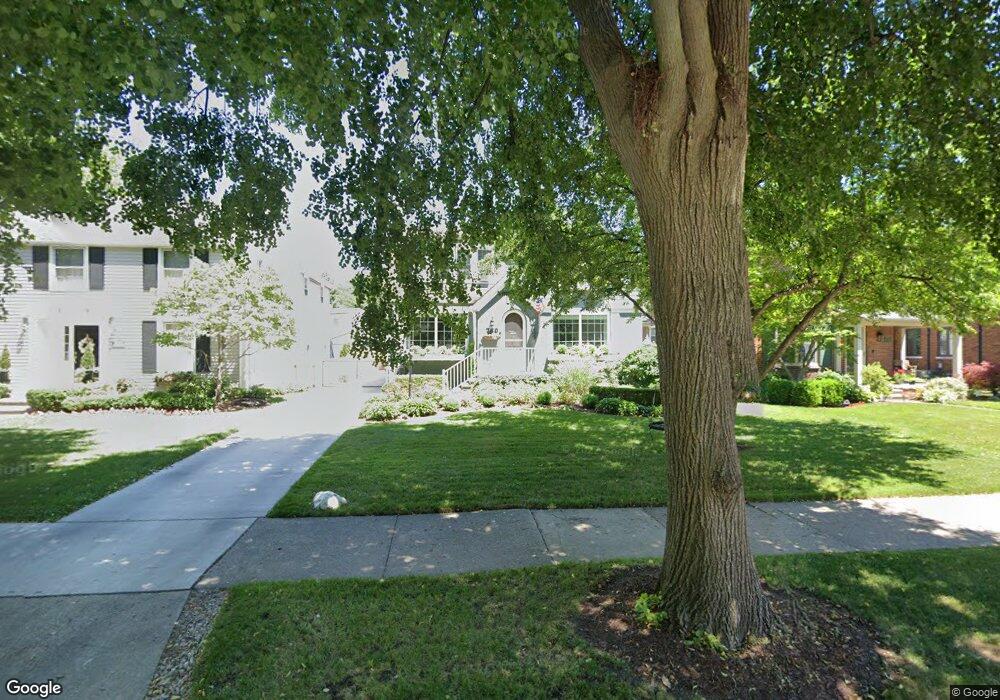 780 University Place, Grosse Pointe, MI 48230 - photo 1