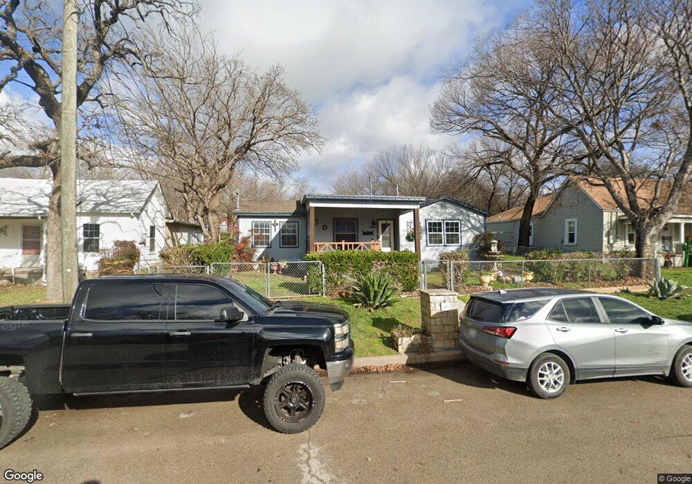 113 Front St, Weatherford, TX 76086 - photo 1