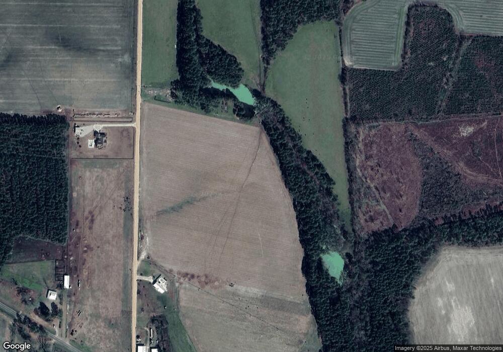 636 Evergreen Rd, Fitzgerald, GA 31750 - photo 1