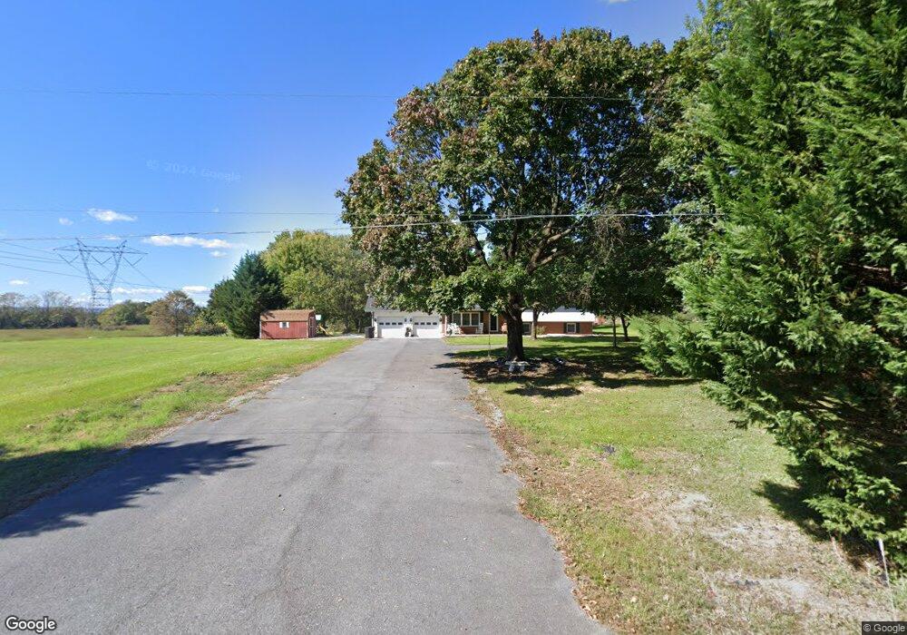 4621 Greensburg Rd, Martinsburg, WV 25404 - photo 1