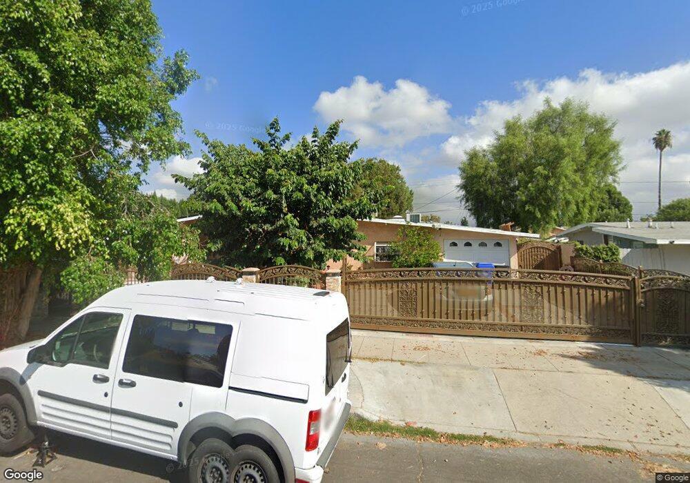 19445 Lull St, Reseda, CA 91335 - photo 1