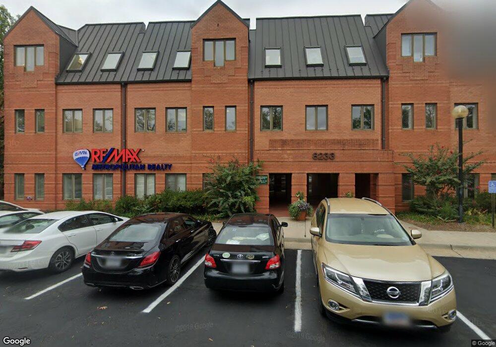 8233 Old Courthouse Rd unit 340, Vienna, VA 22182 - photo 1