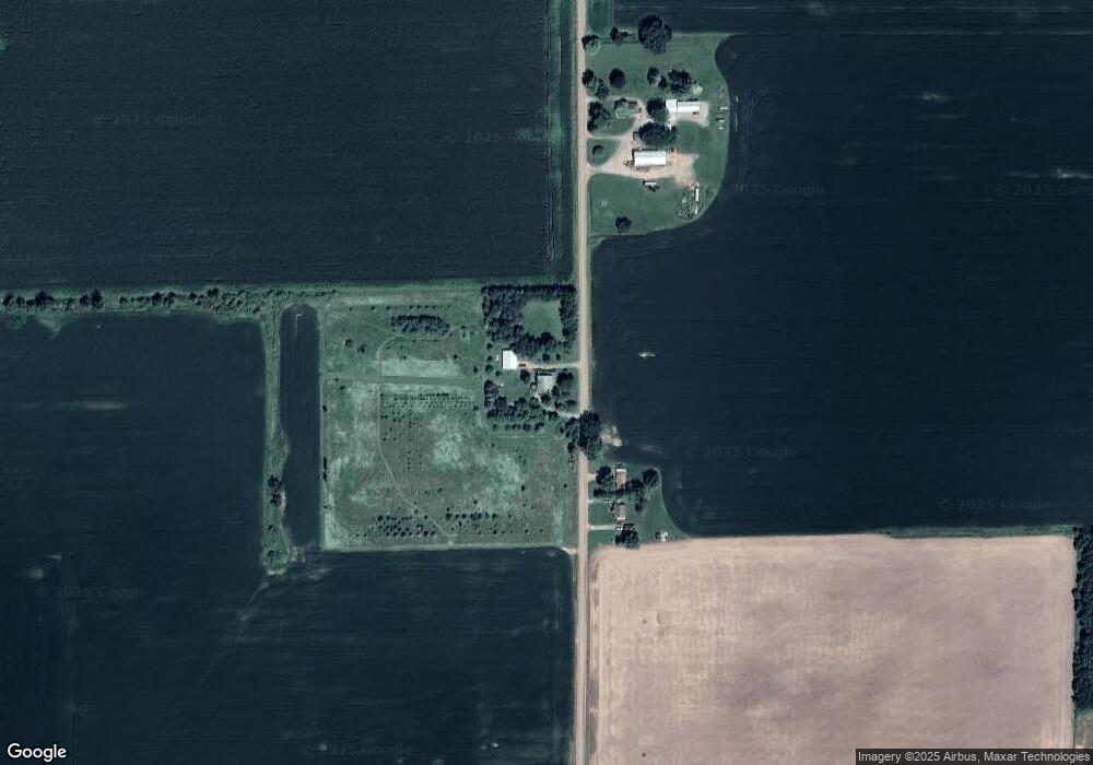 5563 N Cram Rd, Owosso, MI 48867 - photo 1