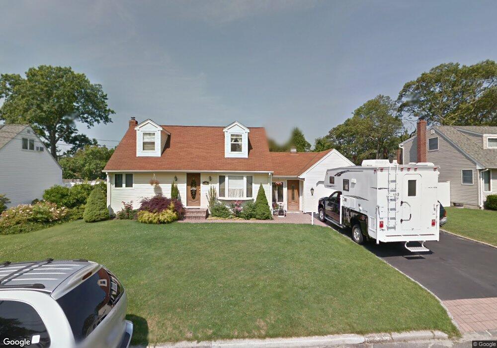 476 1st Ave, Bayport, NY 11705 - photo 1