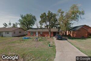 319 W Versa St, Hollis, OK 73550